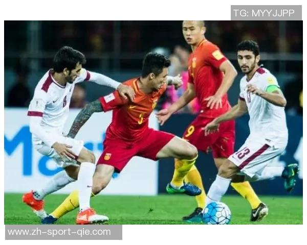 中国队迎战卡塔尔队全力争胜期待精彩对决展现足球魅力与团队精神